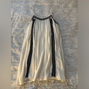 navy blue & white flowy dress